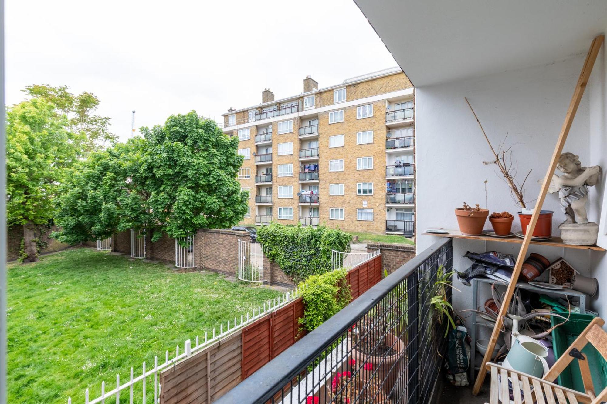 Characterful 1 Bedroom Flat Close To Dlr * Londra