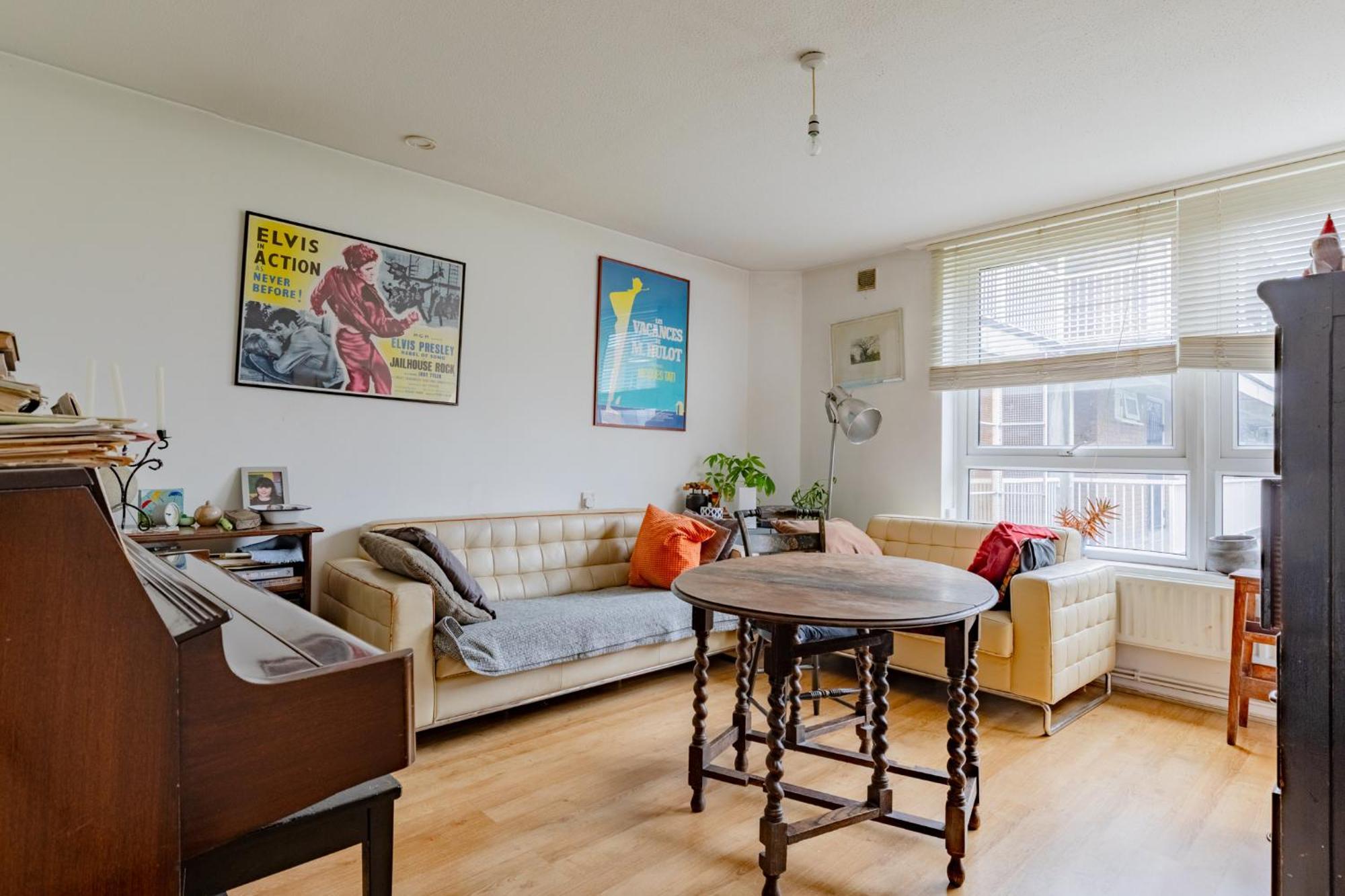 Characterful 1 Bedroom Flat Close To Dlr Apartament Londra