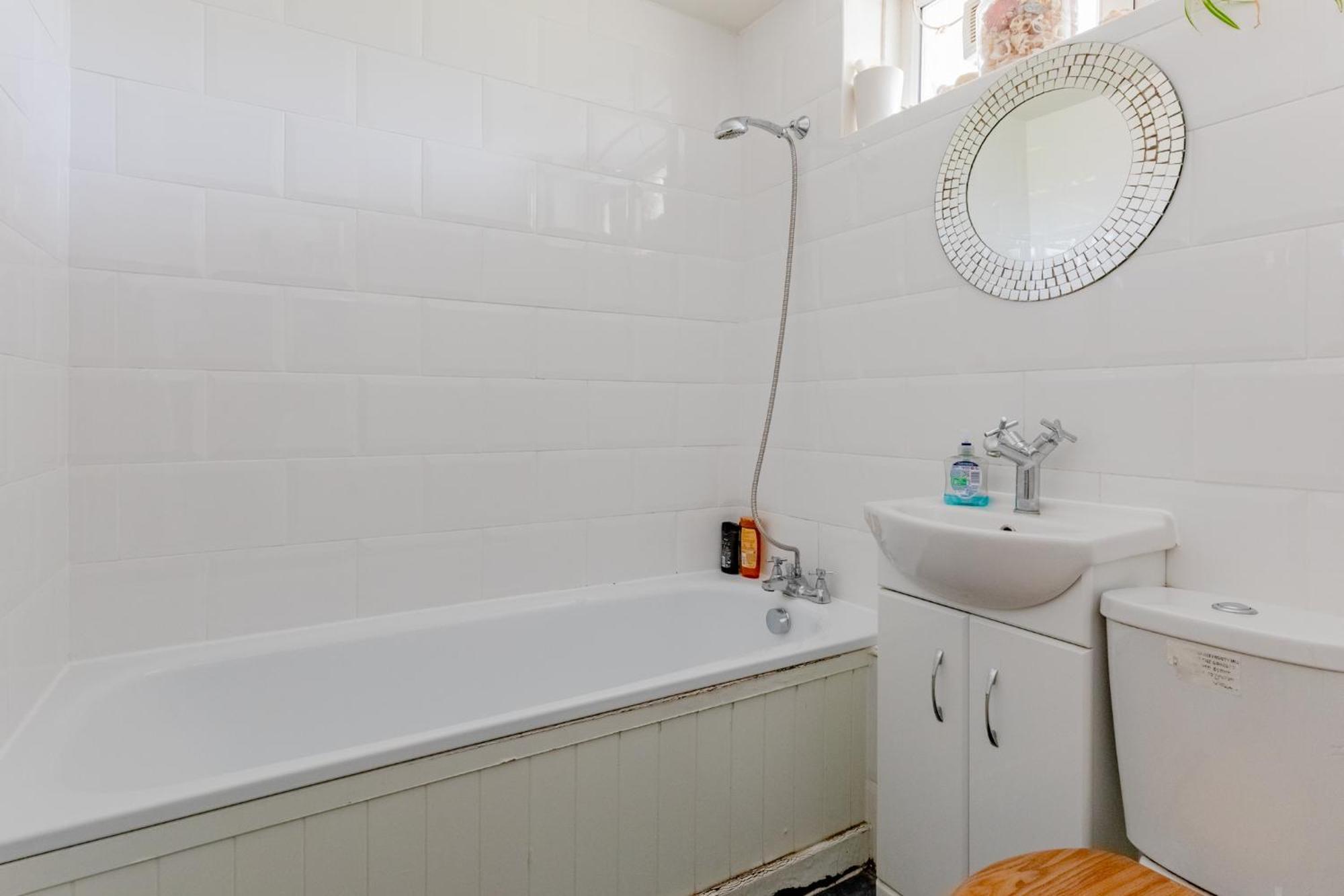 Apartament Characterful 1 Bedroom Flat Close To Dlr