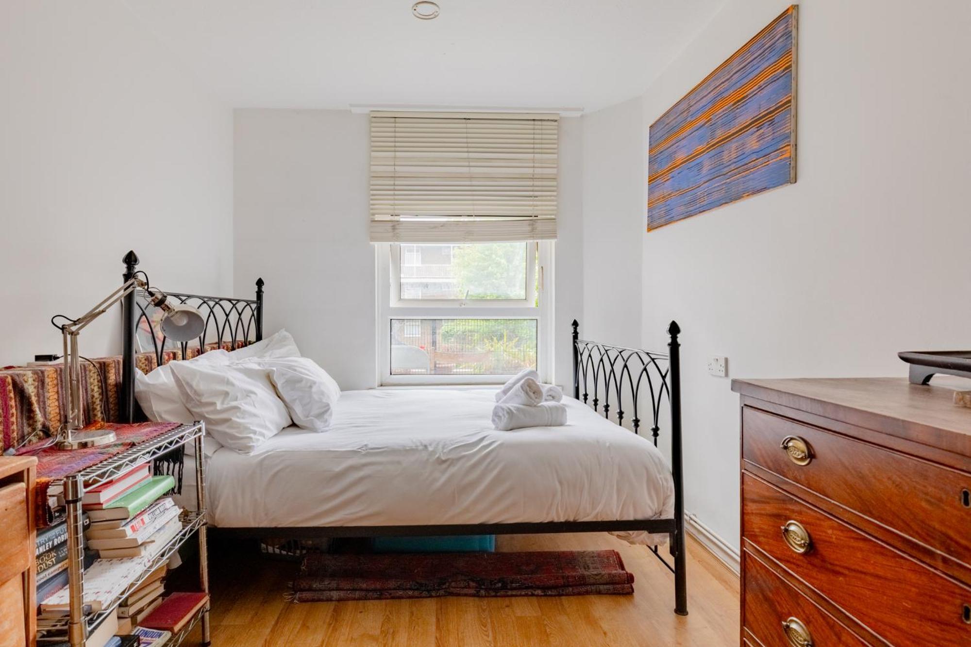 Apartament Characterful 1 Bedroom Flat Close To Dlr *